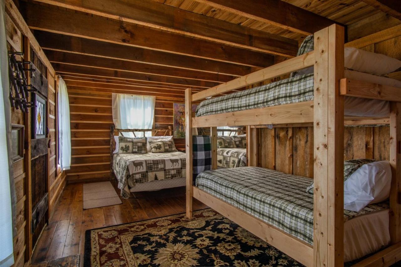 Coyote Lodge At Deerwoode Reserve Бревърд Екстериор снимка