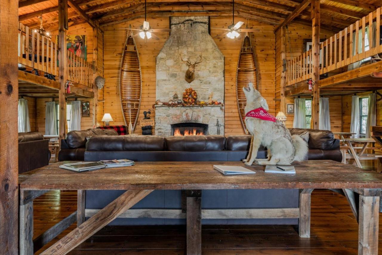 Coyote Lodge At Deerwoode Reserve Бревърд Екстериор снимка