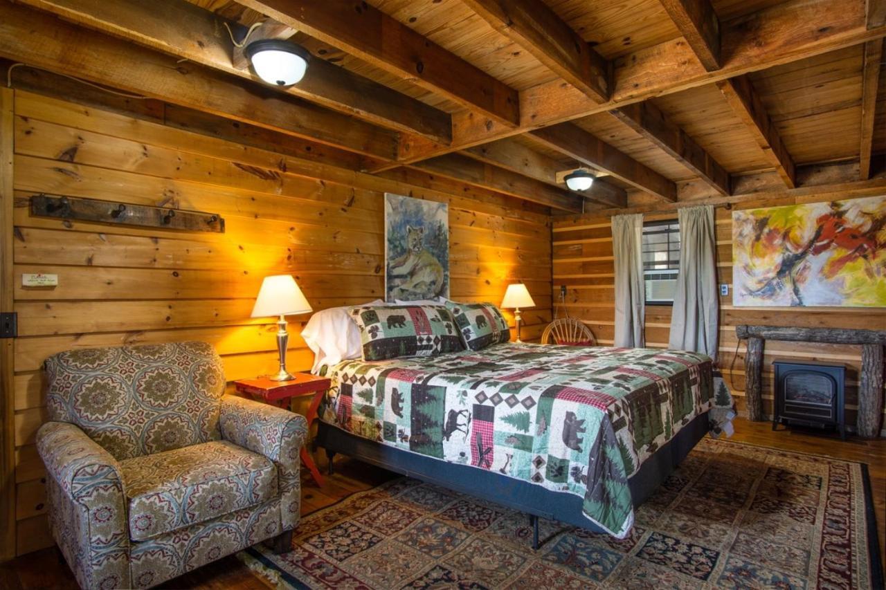 Coyote Lodge At Deerwoode Reserve Бревърд Екстериор снимка