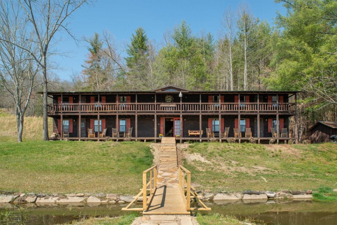 Coyote Lodge At Deerwoode Reserve Бревърд Екстериор снимка