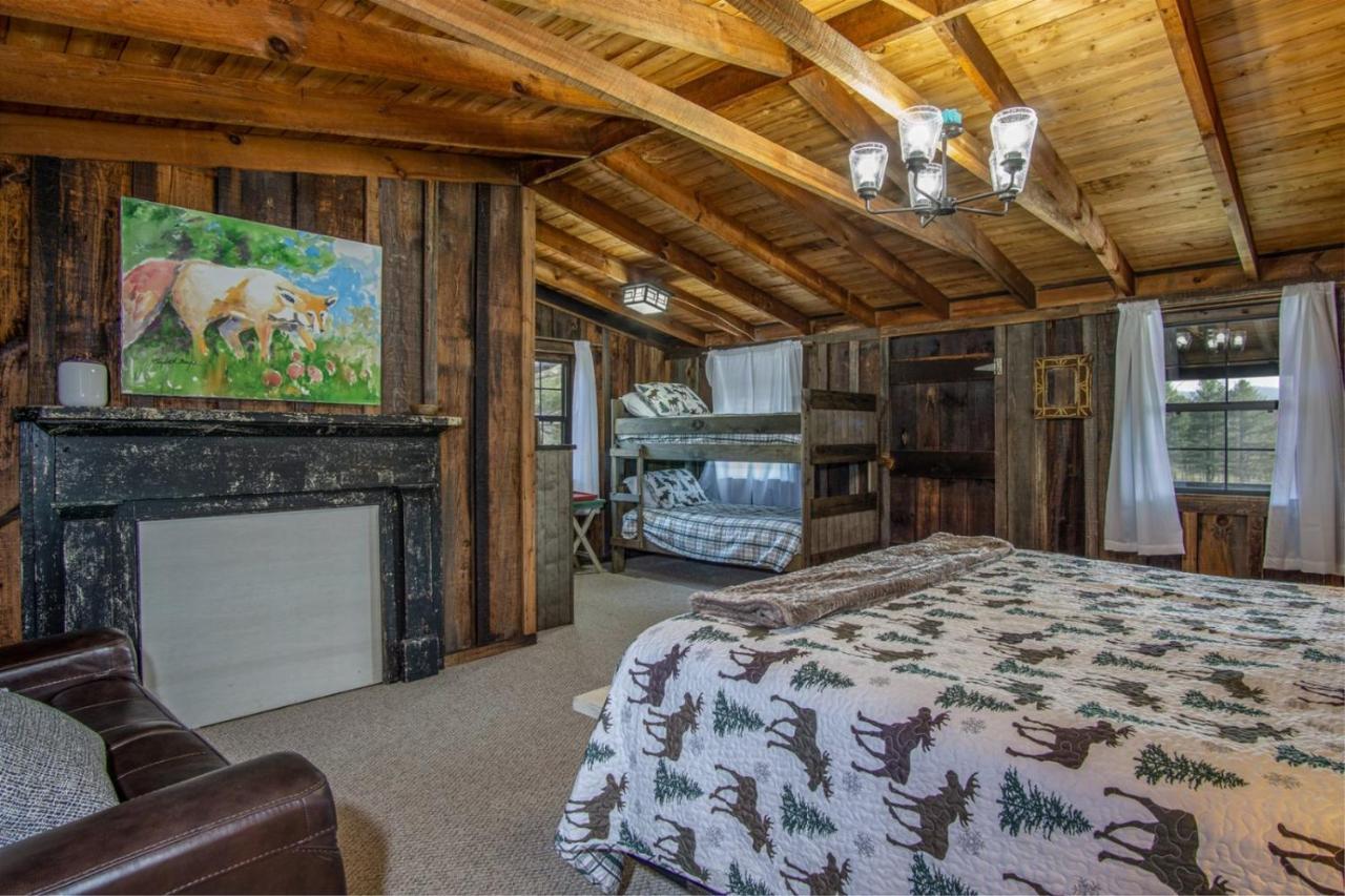 Coyote Lodge At Deerwoode Reserve Бревърд Екстериор снимка