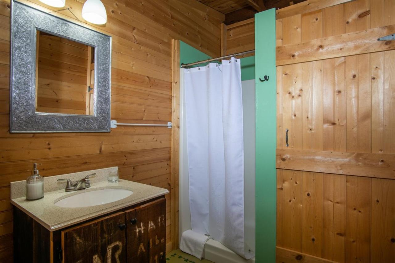 Coyote Lodge At Deerwoode Reserve Бревърд Екстериор снимка